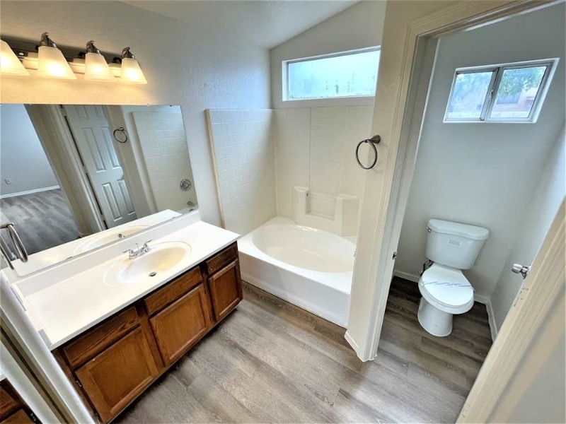 Building Photo - 949 Woodsong Way