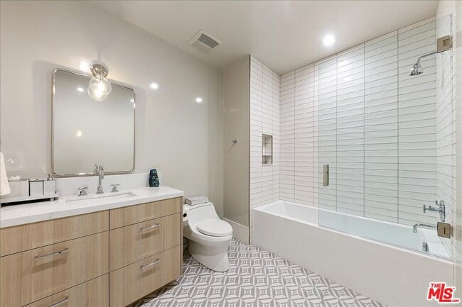 Building Photo - 5757 Hoback Glen Rd