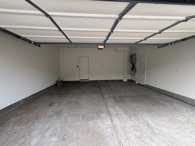 Building Photo - Rocklin Meritage Durango Subdivision - 2 Story 3 Bed, 2.5 bath - 1,833 sqft - NO HOA!