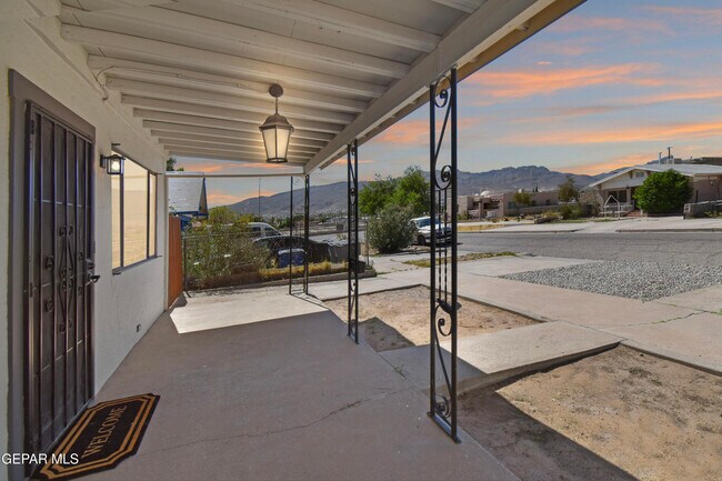 Building Photo - 4312 Clifton Ave