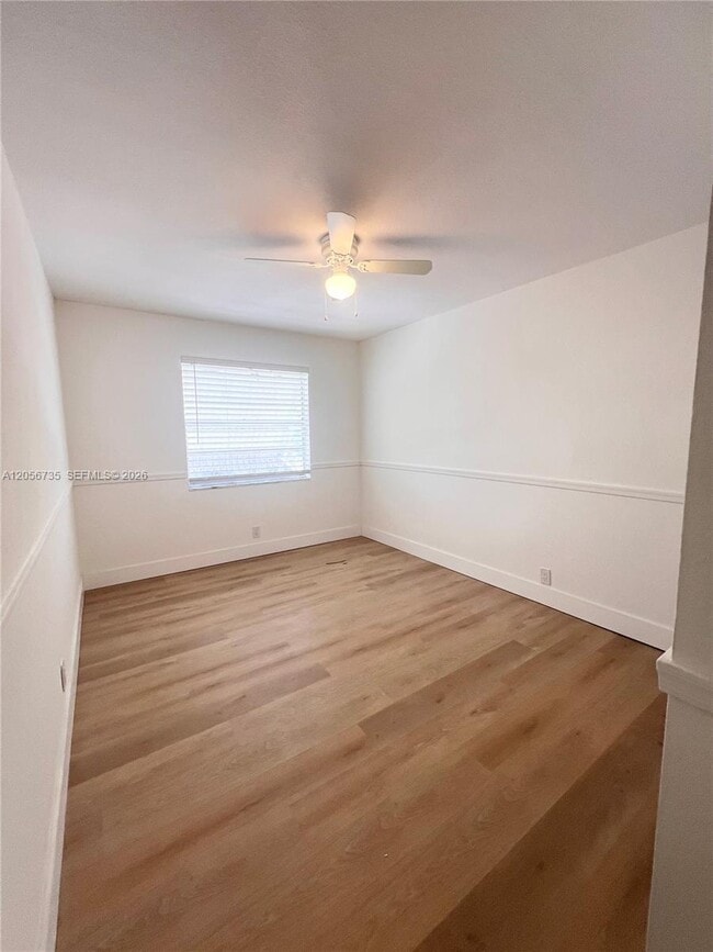 Building Photo - 3770 SW 59th Terrace