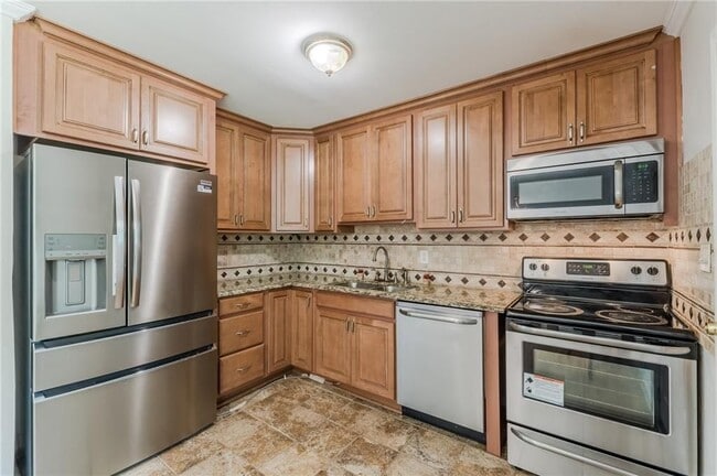 Building Photo - 1435 Cedar Creek Ln
