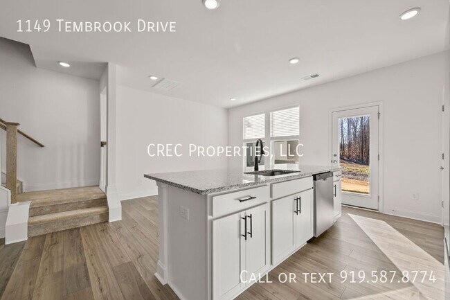 Building Photo - 1149 Tembrook Dr