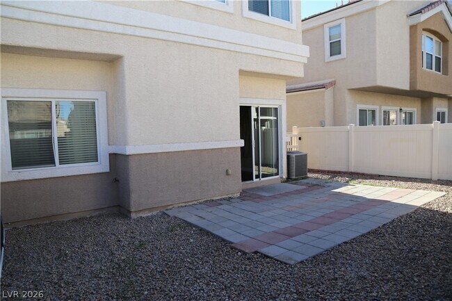 Building Photo - 4780 Double Down Dr