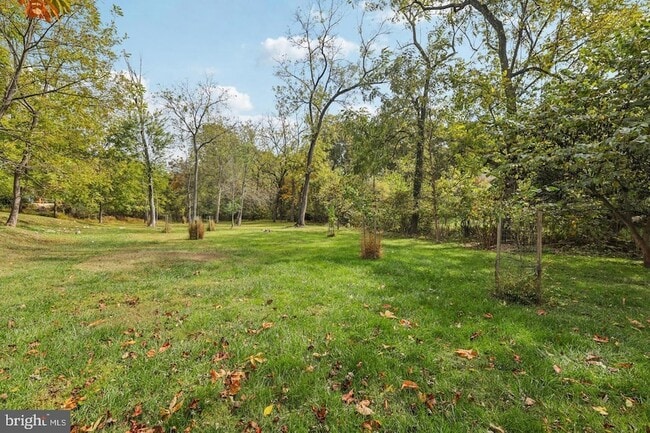 Building Photo - 3569 Plumtree Dr