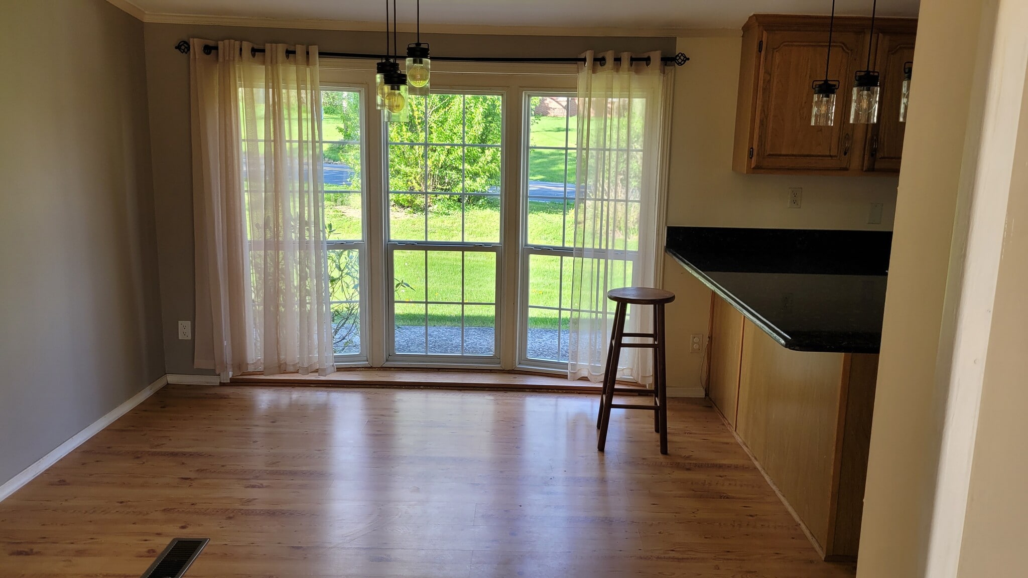 Building Photo - 20 Mill Rd