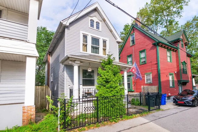 Building Photo - 2156 W 34th Pl