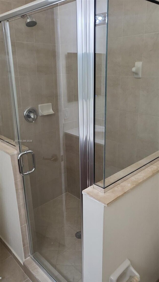 Building Photo - 9219 SW 170th Ave