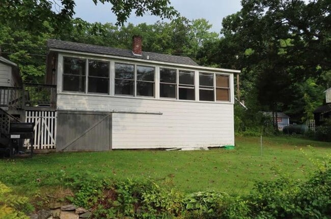 Building Photo - **Winter Rental** Fully Furnished, Beautif...