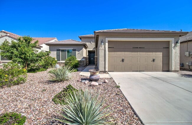 Primary Photo - 6570 W Sonoma Way