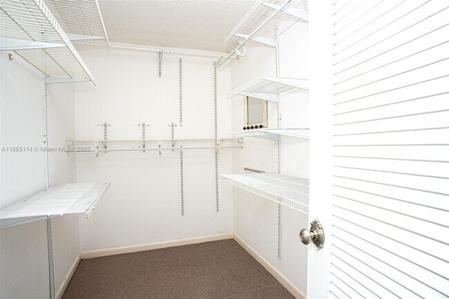 Building Photo - 13700 SW 62nd St