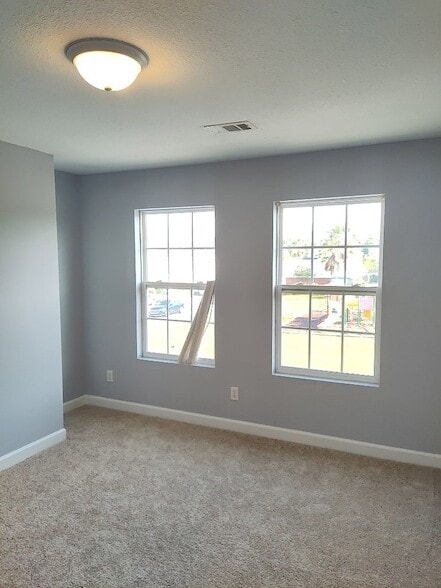 Building Photo - 611 Atkinson Dr