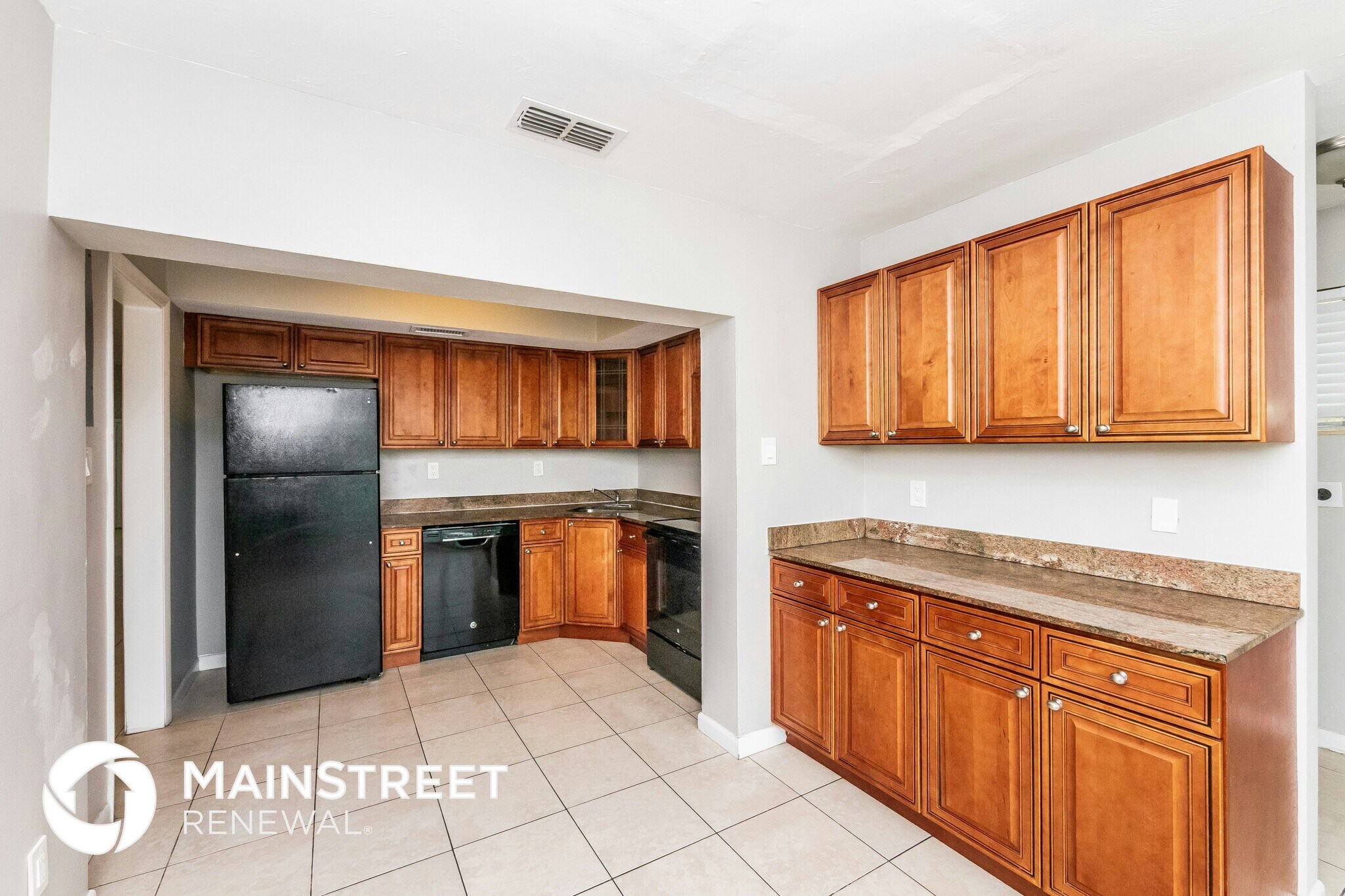 Building Photo - 2471 NW 16th St