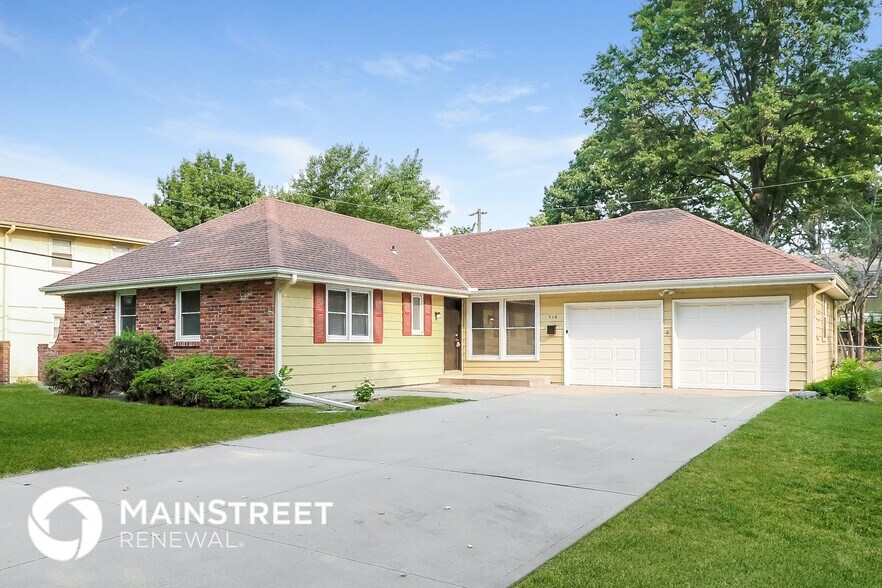 Building Photo - 516 Concord St