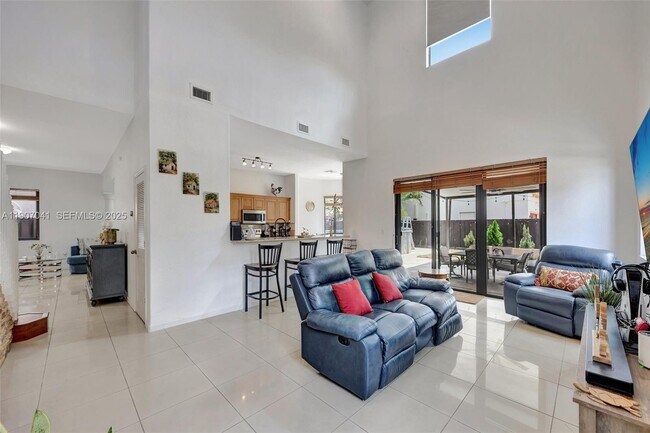 Building Photo - 10420 SW 229th Ln