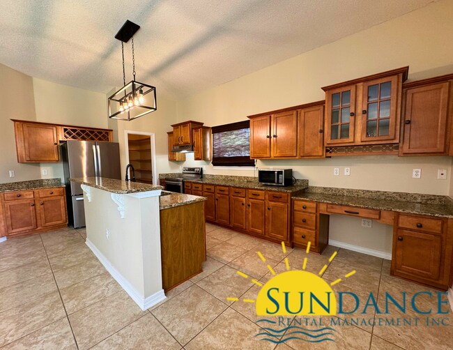 Building Photo - Spacious 4-Bedroom Home on a Quiet Cul-de-Sac!