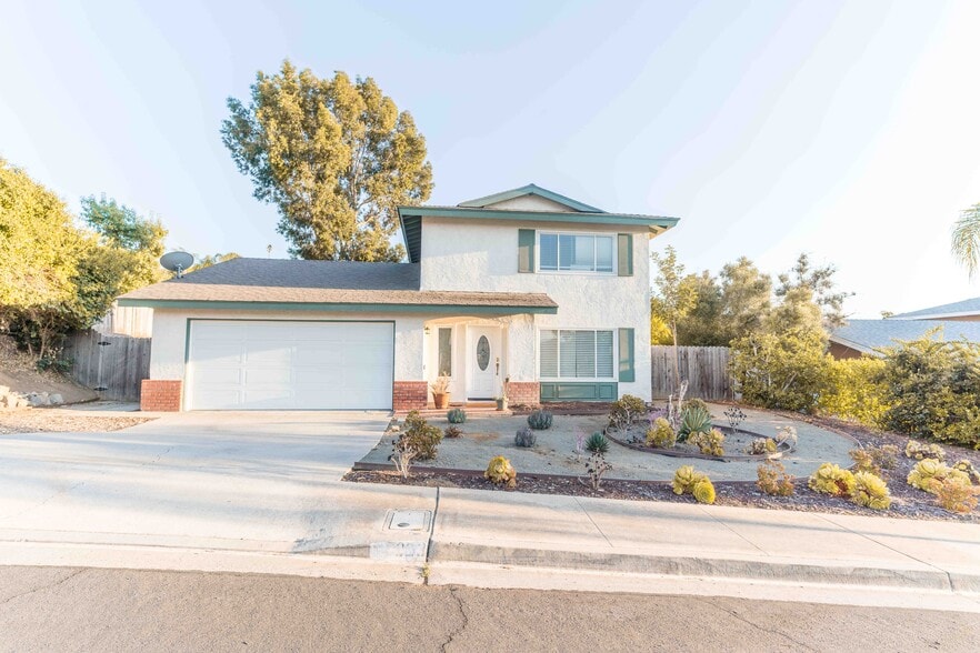 Primary Photo - 2023 Habero Dr