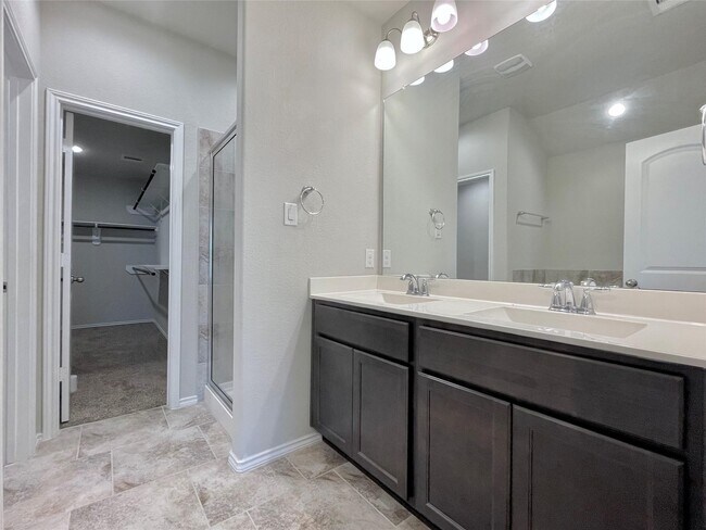Building Photo - 23827 Piedmont Forest Dr