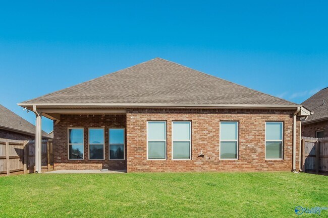 Building Photo - 27346 Dieken Dr
