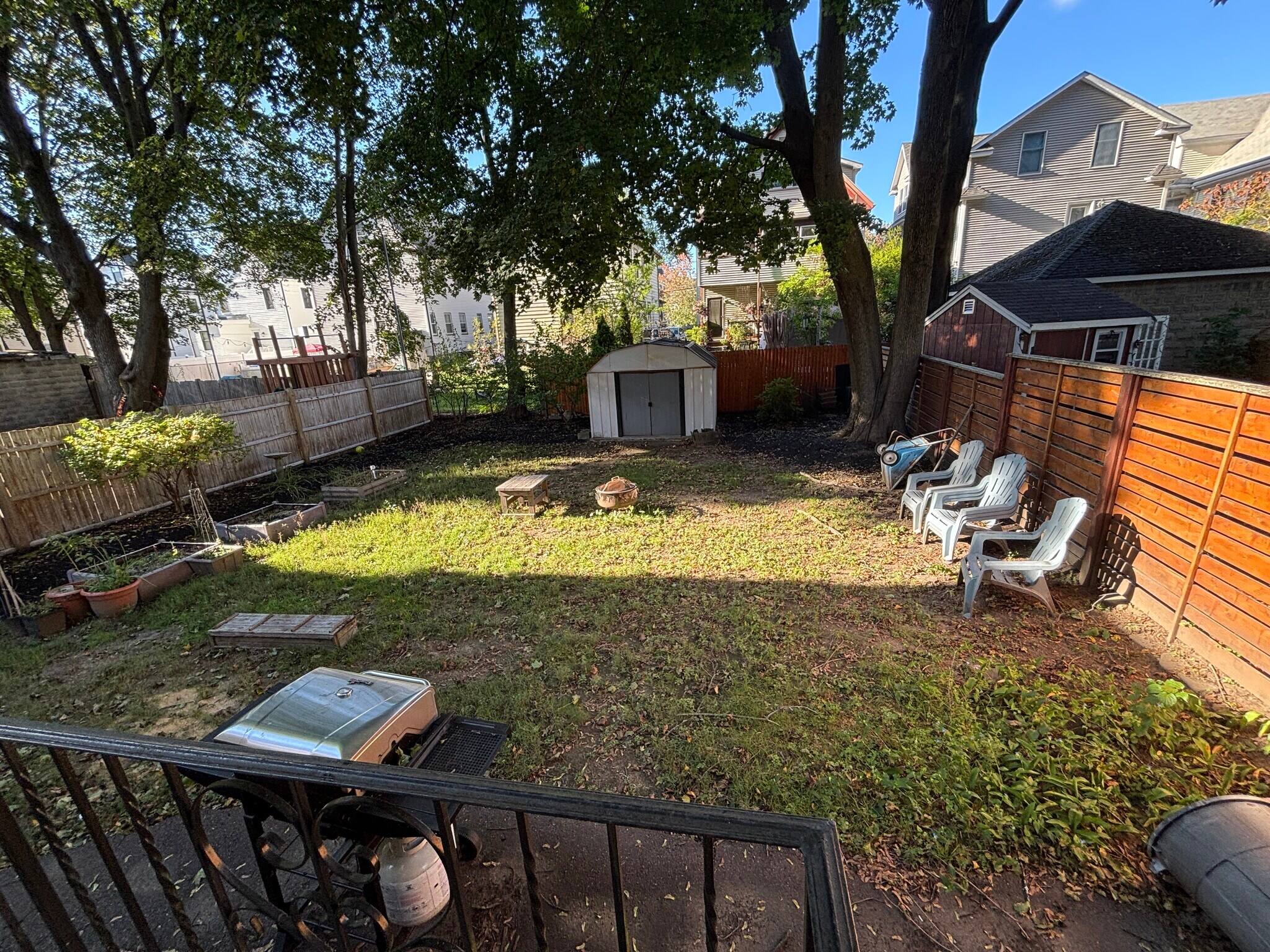 Building Photo - 8 Usher Rd