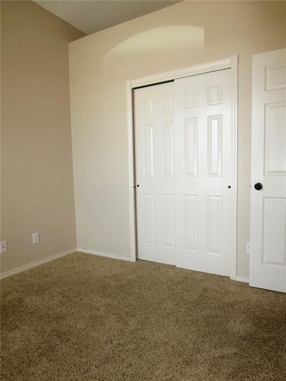 Building Photo - 14209 North Point Ave