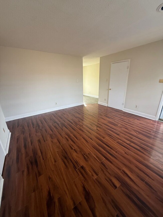 Building Photo - Serenity Village