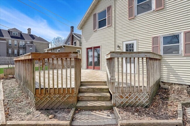Building Photo - 4Bed/2Bath - Home For Rent in Fort Atkinson