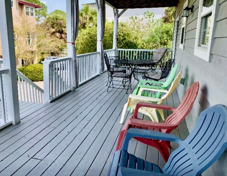 Building Photo - 8 Lighthouse Ln