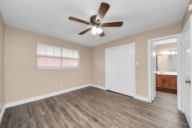 Building Photo - 1163 Lovett St