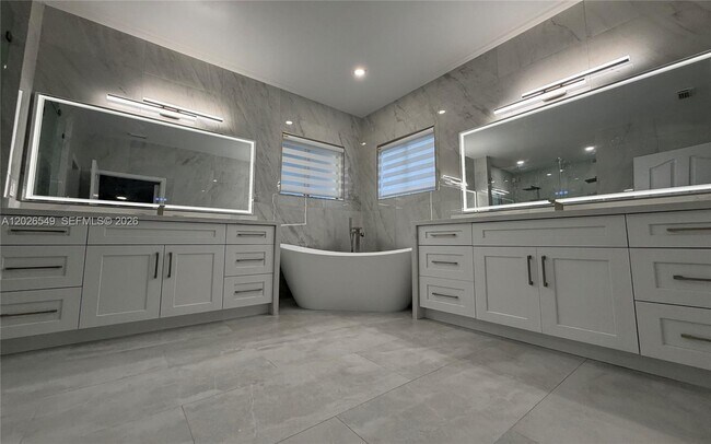 Building Photo - 14407 SW 158th path