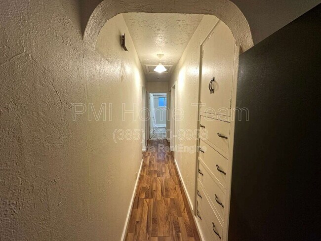 Building Photo - 3435 N Hwy 162