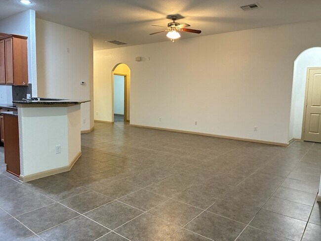 Building Photo - 7042 Windy Run Ct