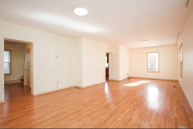 Building Photo - 57 Worthen St