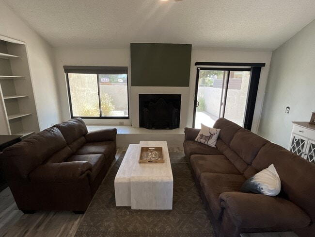 Building Photo - 44210 Anacapa Way