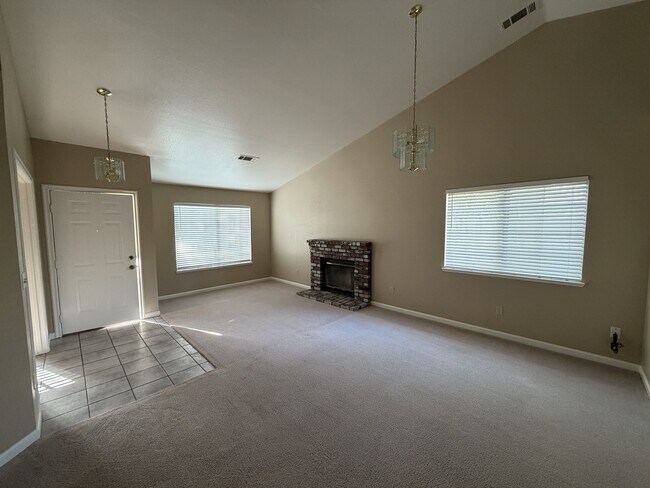 Building Photo - 501 Sears Dr