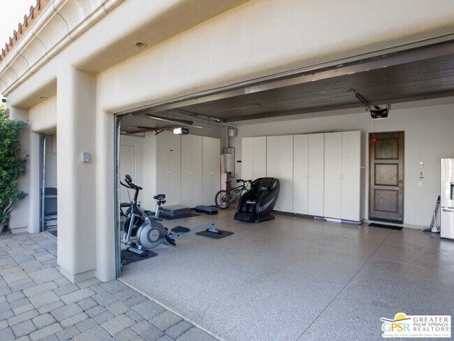 Building Photo - 49880 Rancho San Felipe