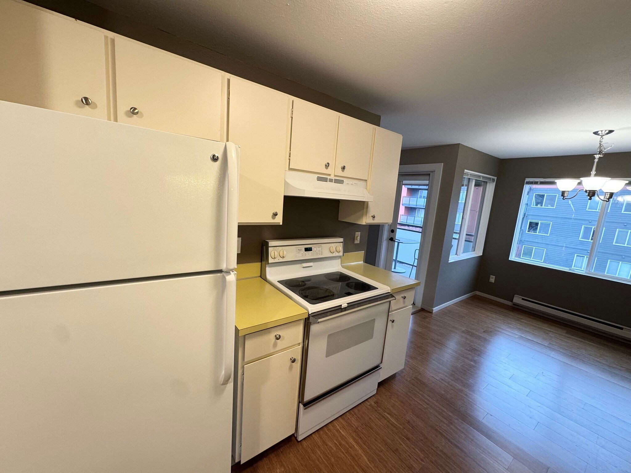 Building Photo - 7001 Sand Point Way NE