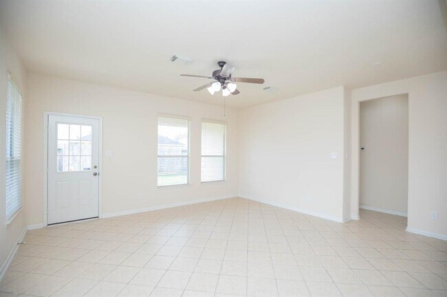 Building Photo - 7427 Boerne Creek Dr