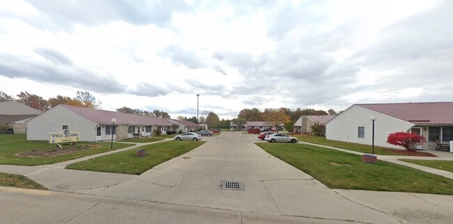 Building Photo - 808 Pro Dr