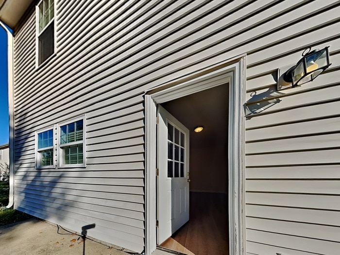 Building Photo - 915 Brookstone Dr