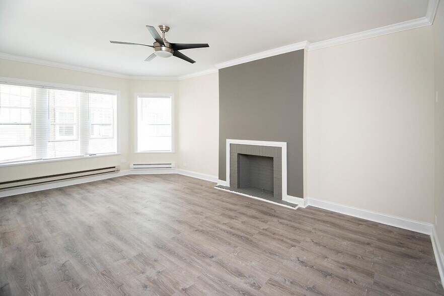 Building Photo - 329 Kedzie St