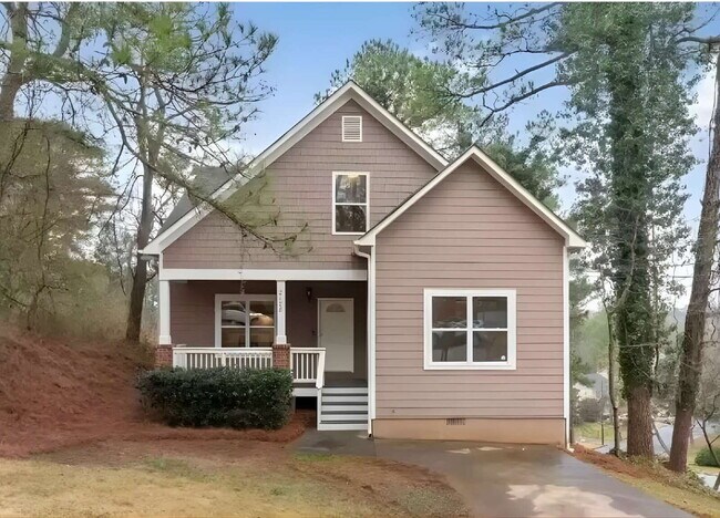 Building Photo - Affordable $285/Week Furnished Room in Westside Intown Atlanta – Utilities Included!