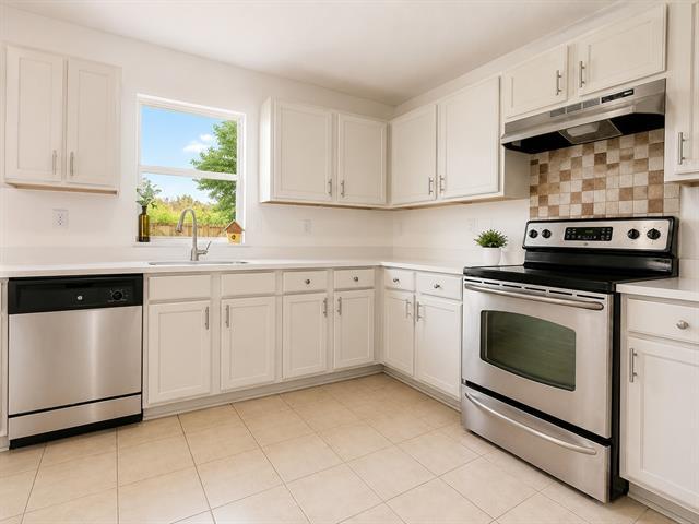 Building Photo - 3608 Willow Creek Trail