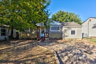 Building Photo - 9809 N McKinley Ave