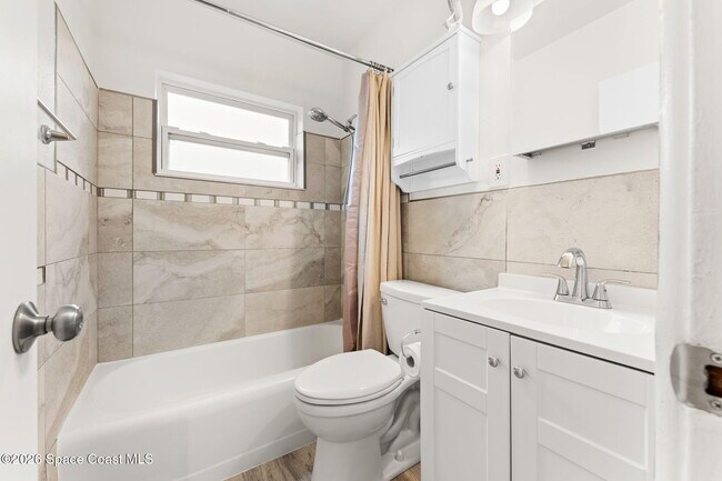 Building Photo - 123 Harrison Ave