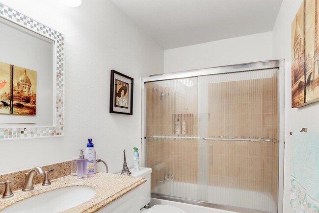 Building Photo - 1830 N Mira Loma Way