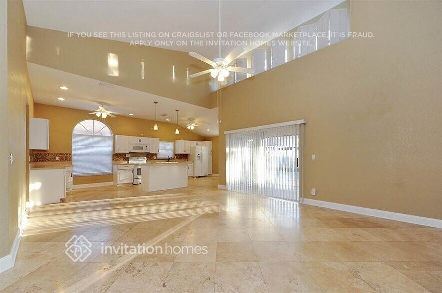 Building Photo - 8945 Bayaud Dr