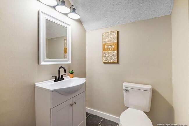 Building Photo - 417 Watergap Dr