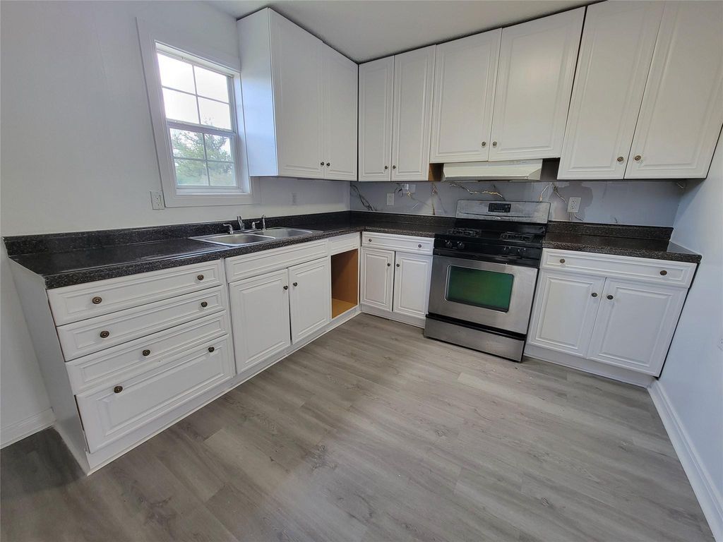 Building Photo - 3115 Havner Ln