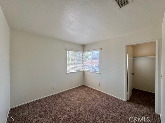 Building Photo - 39709 Garin Dr